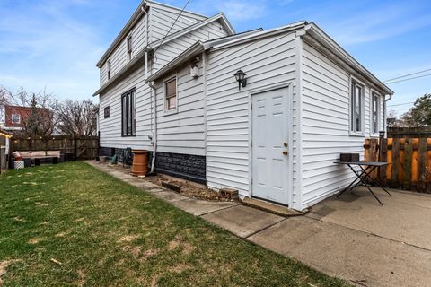 Tiny photo for 5229 W Carmen Avenue, Chicago, IL 60630 (MLS # 12310542)