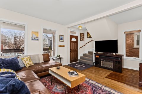 Tiny photo for 5229 W Carmen Avenue, Chicago, IL 60630 (MLS # 12310542)