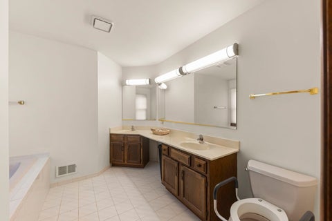 Tiny photo for 730 Cambridge Place, Sycamore, IL 60178 (MLS # 12779099)