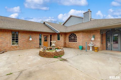 Tiny photo for 315 N 9TH Street, Clinton, IA 52732 (MLS # QC4262787)