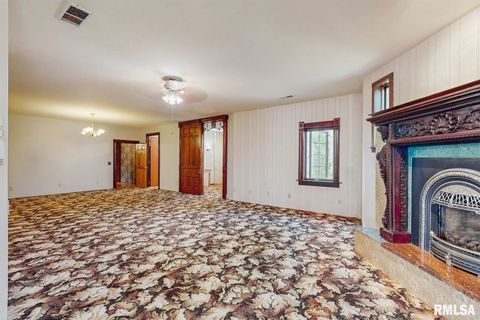 Tiny photo for 315 N 9TH Street, Clinton, IA 52732 (MLS # QC4262787)