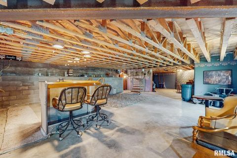 Tiny photo for 315 N 9TH Street, Clinton, IA 52732 (MLS # QC4262787)