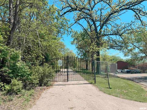 Tiny photo for 315 N 9TH Street, Clinton, IA 52732 (MLS # QC4262787)