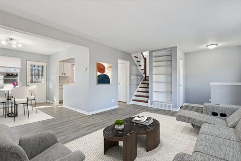 Tiny photo for 542 Winston Lane, Chicago Heights, IL 60411 (MLS # 12566306)