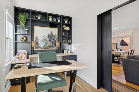 Tiny photo for 9710 S HARDING Avenue, Evergreen Park, IL 60805 (MLS # 12517679)