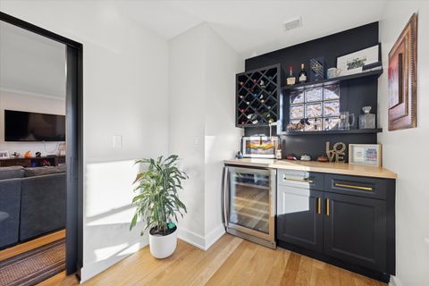 Tiny photo for 9710 S HARDING Avenue, Evergreen Park, IL 60805 (MLS # 12517679)