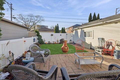 Tiny photo for 9710 S HARDING Avenue, Evergreen Park, IL 60805 (MLS # 12517679)