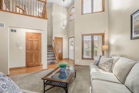 Tiny photo for 173 Harper Lane, Lemont, IL 60439 (MLS # 12548736)