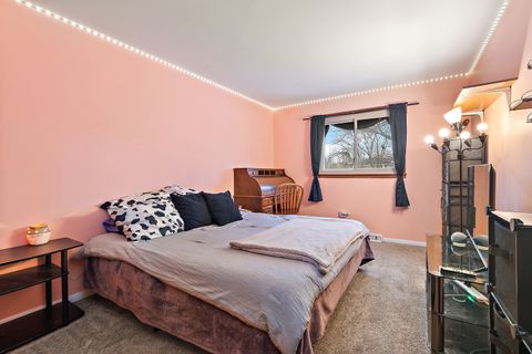 Tiny photo for 10657 Laramie Avenue, Oak Lawn, IL 60453 (MLS # 12532812)