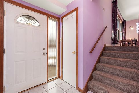 Tiny photo for 10657 Laramie Avenue, Oak Lawn, IL 60453 (MLS # 12532812)