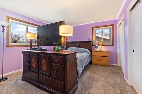 Tiny photo for 10657 Laramie Avenue, Oak Lawn, IL 60453 (MLS # 12532812)