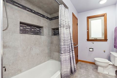 Tiny photo for 10657 Laramie Avenue, Oak Lawn, IL 60453 (MLS # 12532812)