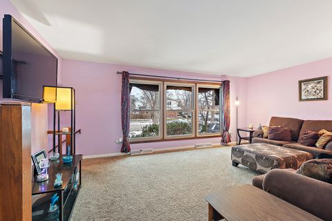 Tiny photo for 10657 Laramie Avenue, Oak Lawn, IL 60453 (MLS # 12532812)