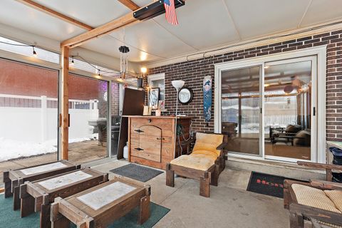 Tiny photo for 10657 Laramie Avenue, Oak Lawn, IL 60453 (MLS # 12532812)