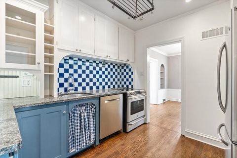 Tiny photo for 545 S Evergreen Avenue, Arlington Heights, IL 60005 (MLS # 12640267)