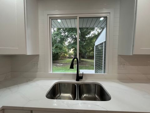 Tiny photo for 403 Burlington Avenue, Clarendon Hills, IL 60514 (MLS # 12494207)