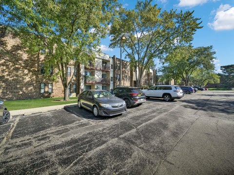 Tiny photo for 2212 Country Club Drive #22C, Woodridge, IL 60517 (MLS # 12770243)