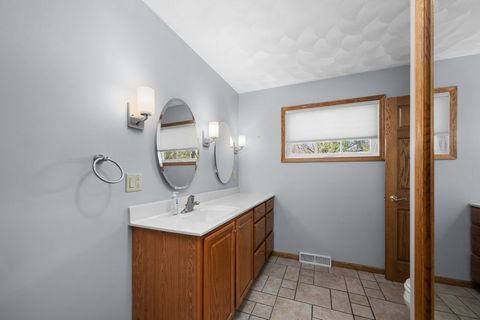 Tiny photo for 207 Amber Lane, Geneseo, IL 61254 (MLS # 12622180)