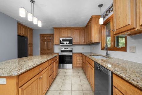 Tiny photo for 207 Amber Lane, Geneseo, IL 61254 (MLS # 12622180)