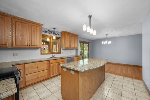 Tiny photo for 207 Amber Lane, Geneseo, IL 61254 (MLS # 12622180)