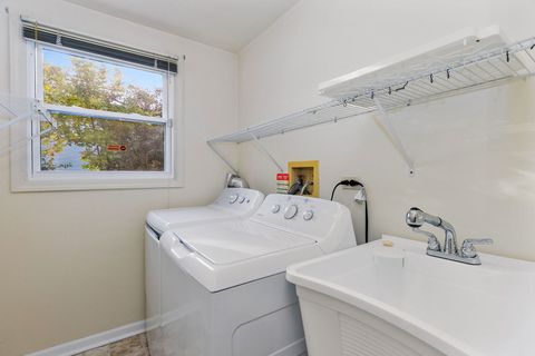 Tiny photo for 1088 Pear Tree Lane, Wheeling, IL 60090 (MLS # 12492915)