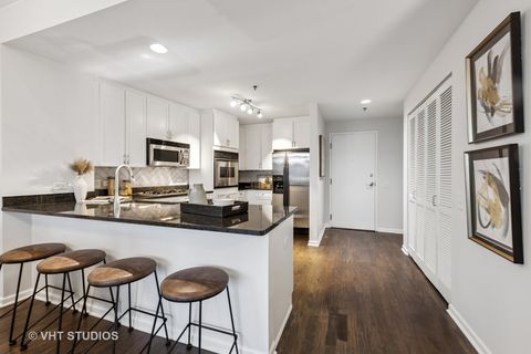 Tiny photo for 1515 S Prairie Avenue #1008, Chicago, IL 60605 (MLS # 12395804)