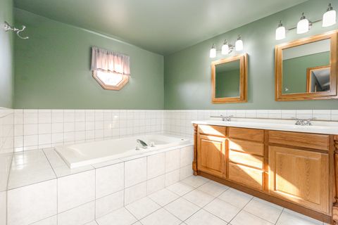 Tiny photo for 7406 W Quail Circle, Frankfort, IL 60423 (MLS # 12517879)