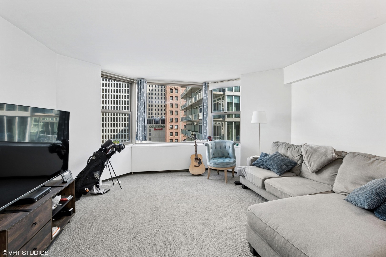 535 N MICHIGAN Avenue 1209