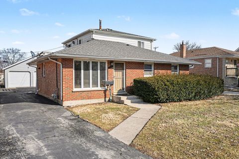 4 beds bed, 2 baths bath property at 6044 washington street, chicago ridge, il 60415