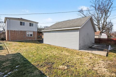 Tiny photo for 6044 Washington Street, Chicago Ridge, IL 60415 (MLS # 12565995)