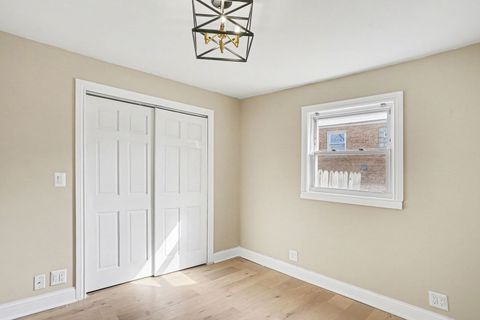 Tiny photo for 6044 Washington Street, Chicago Ridge, IL 60415 (MLS # 12565995)