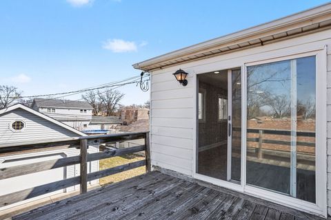 Tiny photo for 6044 Washington Street, Chicago Ridge, IL 60415 (MLS # 12565995)