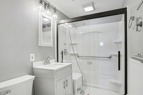 Tiny photo for 6044 Washington Street, Chicago Ridge, IL 60415 (MLS # 12565995)