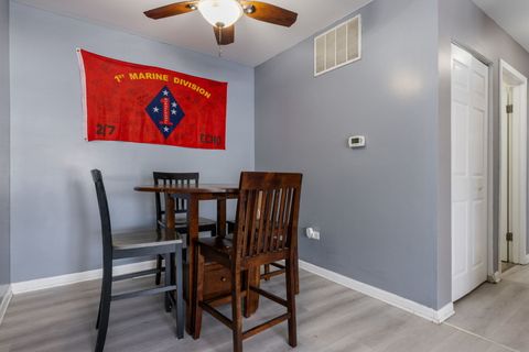 Tiny photo for 1055 HAMPTON HARBOR Harbor #1055, Schaumburg, IL 60193 (MLS # 12608178)