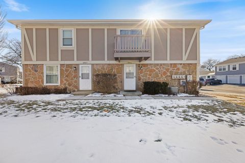 Tiny photo for 1055 HAMPTON HARBOR Harbor #1055, Schaumburg, IL 60193 (MLS # 12608178)