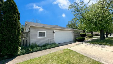 Tiny photo for 17303 Roy Street, Lansing, IL 60438 (MLS # 12503778)
