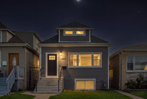 Tiny photo for 3947 N Neva Avenue, Chicago, IL 60634 (MLS # 12763089)
