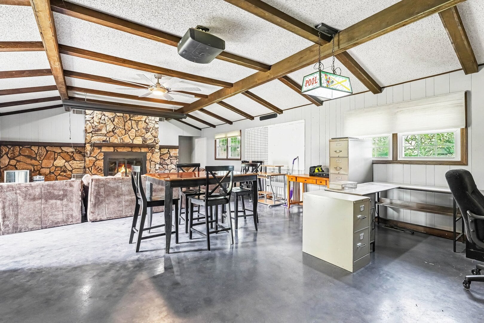 524 Dogwood Court