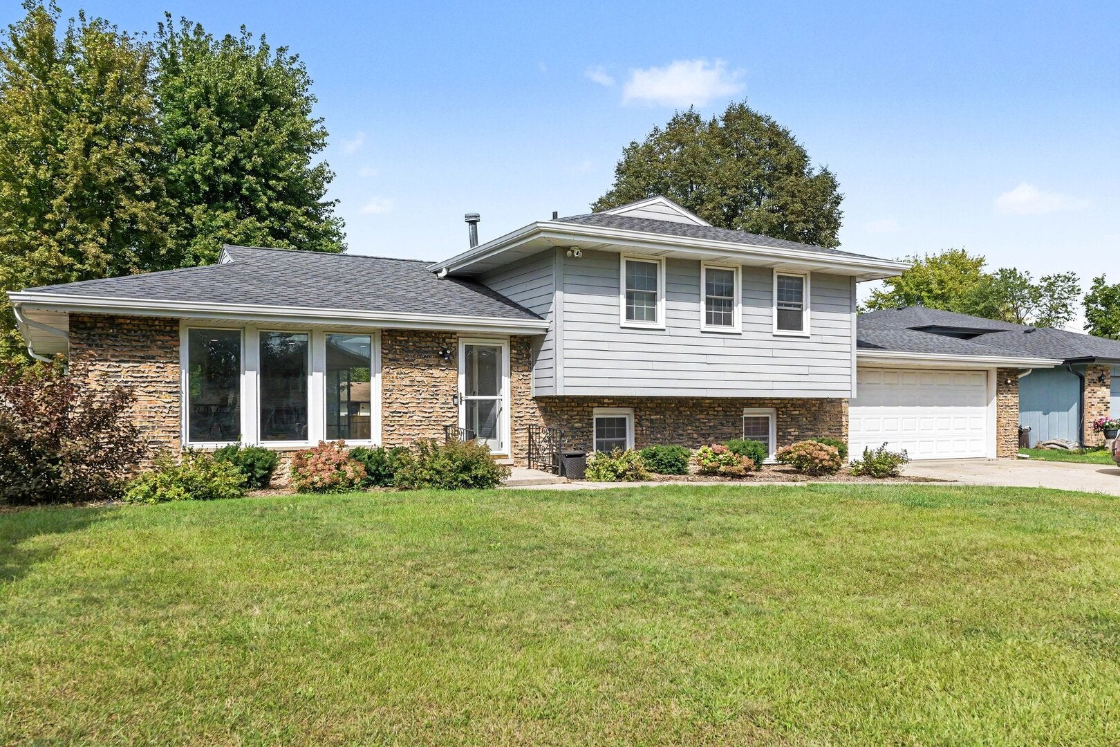 524 Dogwood Court