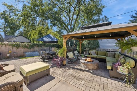 Tiny photo for 594 S Fairfield Avenue, Elmhurst, IL 60126 (MLS # 12552191)