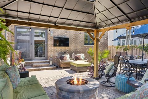 Tiny photo for 594 S Fairfield Avenue, Elmhurst, IL 60126 (MLS # 12552191)