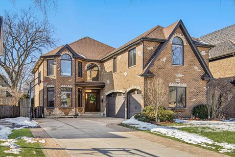 Photo of 594 S Fairfield Avenue, Elmhurst, IL 60126 (MLS # 12552191)