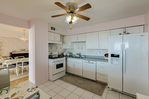 Tiny photo for 8815 GOLF Road #8C, Niles, IL 60714 (MLS # 12718885)
