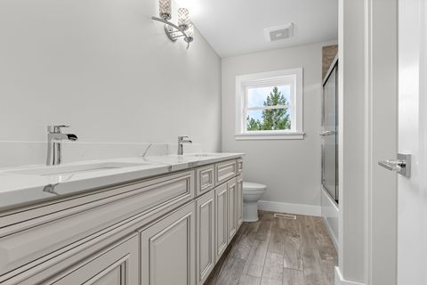 Tiny photo for 330 OAK HILL Court, Antioch, IL 60002 (MLS # 12621431)