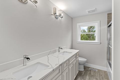 Tiny photo for 330 OAK HILL Court, Antioch, IL 60002 (MLS # 12621431)
