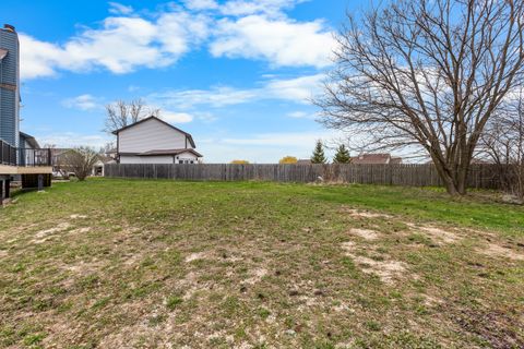 Tiny photo for 330 OAK HILL Court, Antioch, IL 60002 (MLS # 12621431)