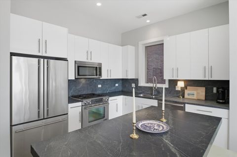 Tiny photo for 1076 N Marshfield Avenue #2, Chicago, IL 60622 (MLS # 12568388)