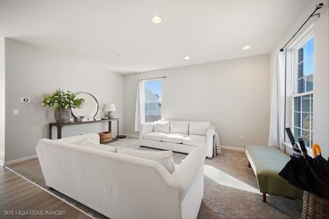 Tiny photo for 1816 Wellington Drive, Joliet, IL 60431 (MLS # 12580393)