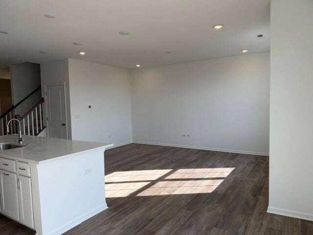 25548 W Emory Lane