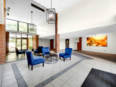 Tiny photo for 1415 E Central Road NE #305A, Arlington Heights, IL 60005 (MLS # 12691248)